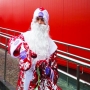 По улицам Минска летом гуляет дед Мороз!
