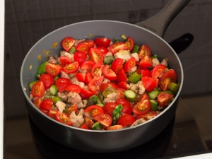 спаржа курица помидор овощи готовить кухня
