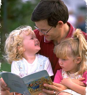 FatherDaughtersReading