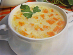 Суп молочный с морковью и картофелем
