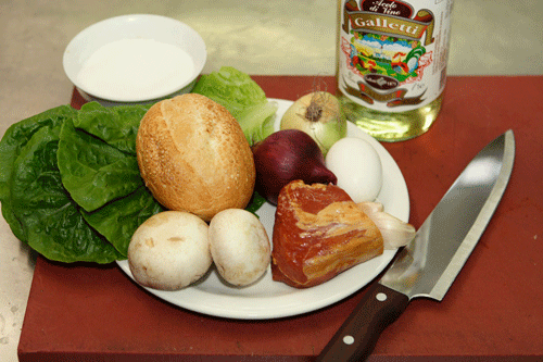 Салат с роменом и беконом