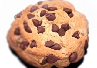 Рецепт песочного печенье с кусочками шоколада 